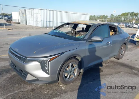 2025 Kia K4 Lxs from USA, damaged, VIN 3KPFT4DE4SE094926